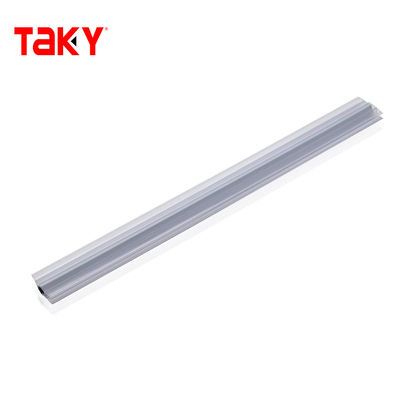 Pintu Kaca Menggunakan Bingkai PVC Seal Pelindung Strip Penyegel Tahan Air Bawah